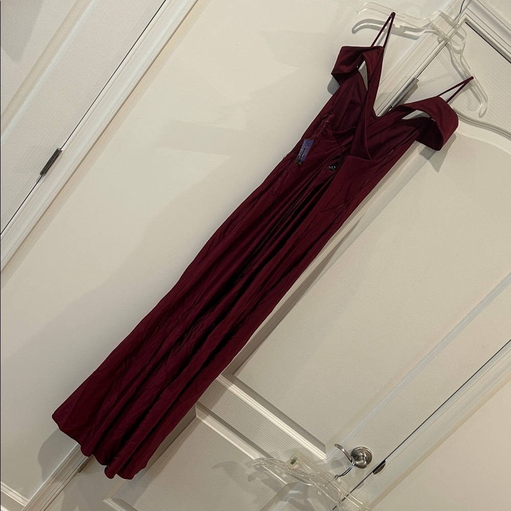 Chic Wine Maxi Dress Morgan & Co - Picture 6 of 6